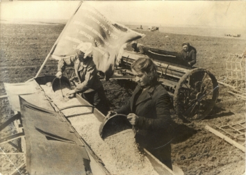 1950, December 12. AA. Kherson Region, Soviet Ukraine. Kolkhoz in Kherson Region. Keystone Photo (Front)