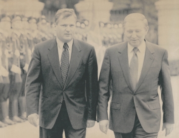 1997, May 1997. AA. Kyiv, Ukraine. Polish President Aleksandr Kwasniewski, left, is escorted by his host, Ukrainian President Leonid Kuchma, while reviewing honor guards prior to their talks at Mariyinsky Palace, the presidential residence, in Kyiv, Tuesday, May 20, 1997. AP Photo by Efrem Lukatsky (Back)